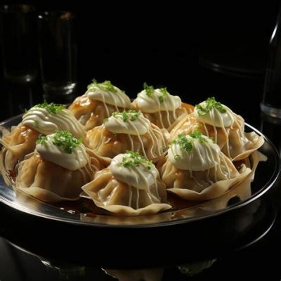  Mantı: A Symphony of Delicate Dumplings Filled with Savory Goodness and Spiced Delight!